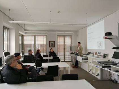 Einführung in die Aufgaben des Archivs im Lesesaal des Stadtarchivs