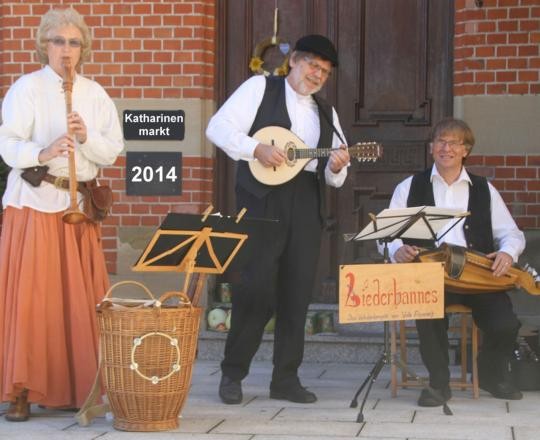 Katharinenmarkt in Eglosheim Katharinenmarkt in Eglosheim