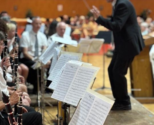 Am 21. und 22. Juni fand in Montbéliard das alljährliche Fest der Musik statt. Mit dabei etwa 60 Musiker und Musikerinnen der Stadtkapelle Ludwigsburg. Beim Jubiläumskonzert spielte das Blasorchester mit der dortigen Stadtkapelle „Harmonie Municipale“.