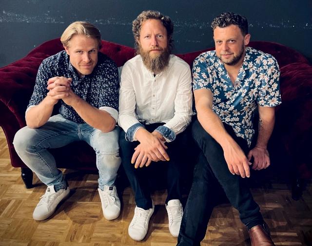 MXDMCN The New Organ Trio