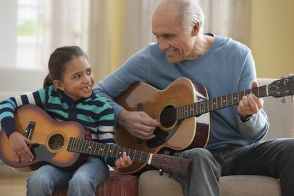 Musizieren verbindet Generationen und Kulturen