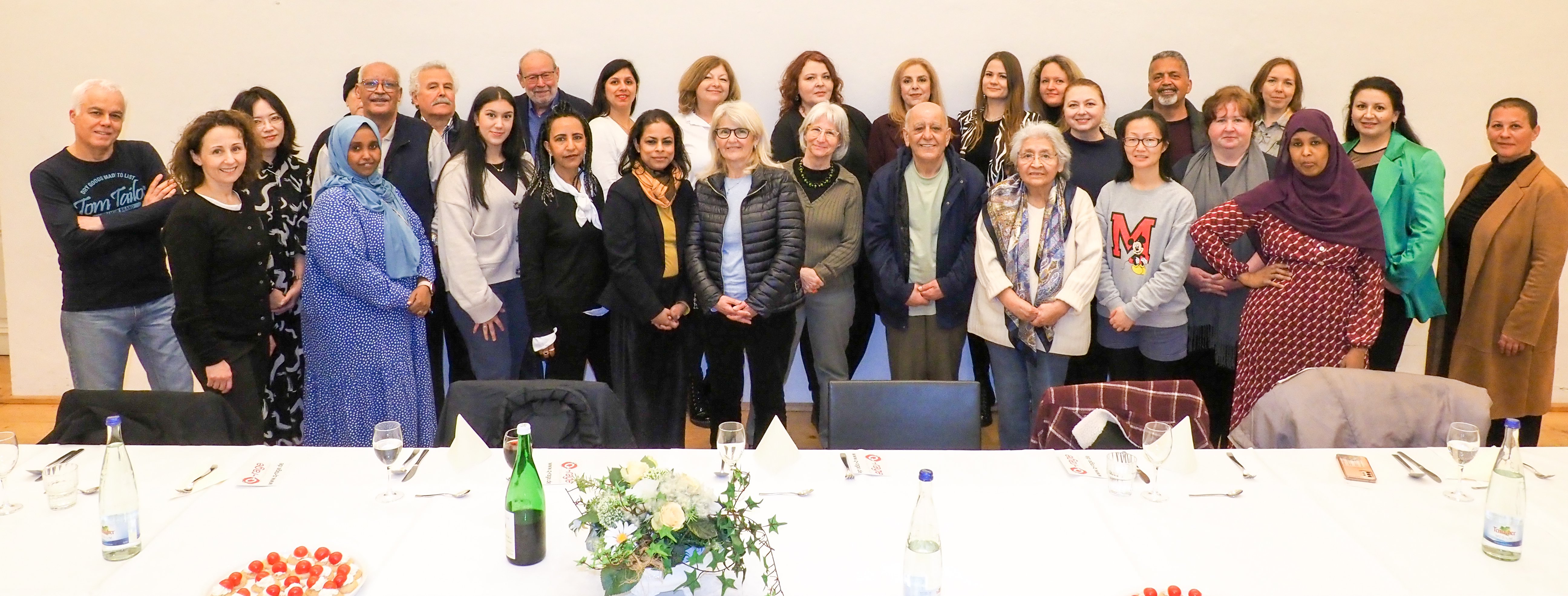 Gruppenfoto des ehrenamtlichen Dolmetscherdienstes von Ludwigsburg beim Besuch im EU-Parlamanet