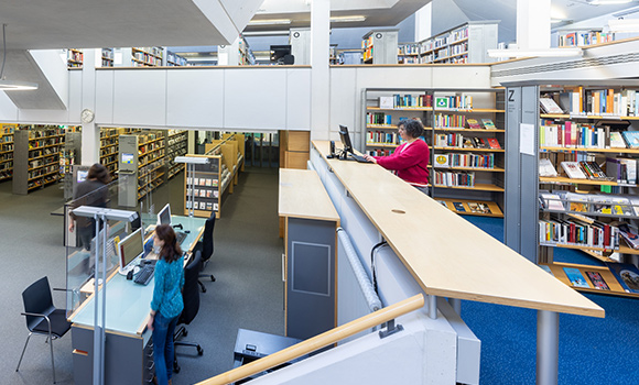 Innenansicht der Stadtbibliothek.