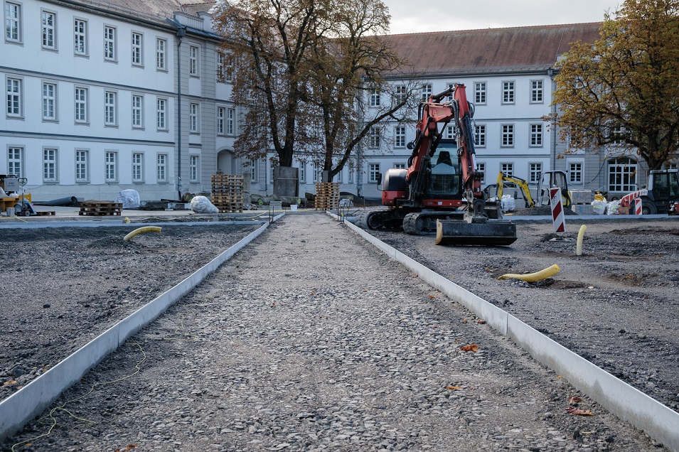 Wegeeinfassung Arsenalplatz