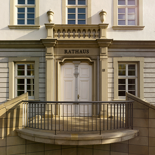 Eingang Rathaus