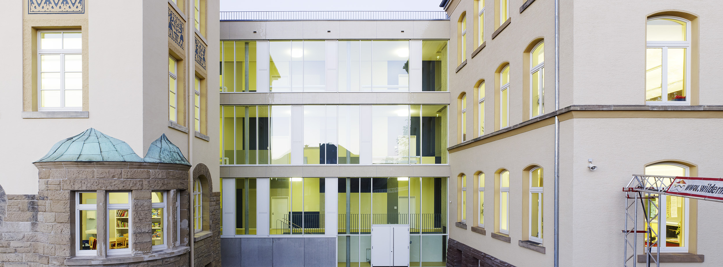 Ansicht Verbindungsbau Grundschulareal