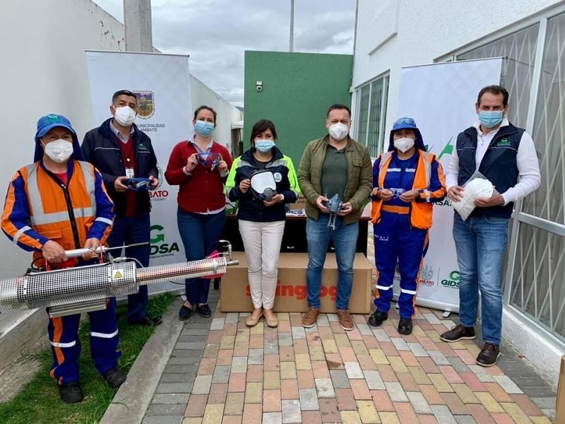 Gruppenbild Beteiligte der Corona-Prävention in Ambato
