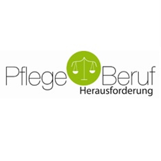 Logo Pflege und Beruf - Schriftzug mit grünem Kreis, in dem eine alte Waage abgebildet ist