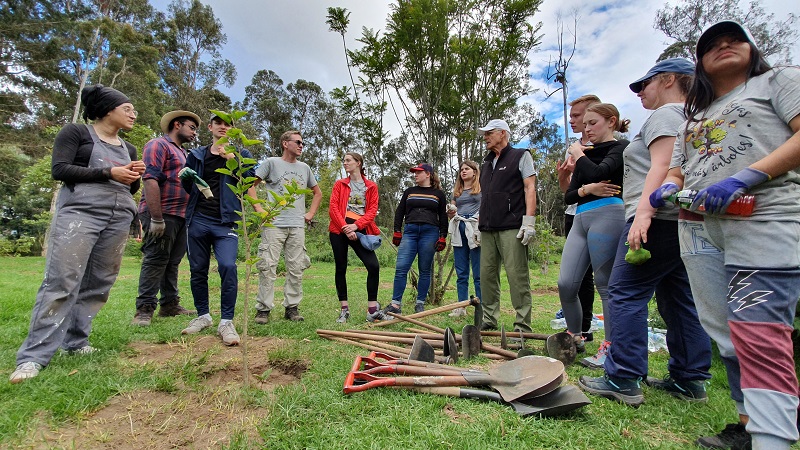 Gruppenbild Baumpflanzung