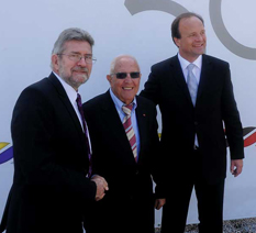 Jacques Hélias, Montbéliard, Dr. Ottfried Ulshöfer und Werner Spec, Ludwigsburg Jacques Hélias, Montbéliard, Dr. Ottfried Ulshöfer und Werner Spec, Ludwigsburg