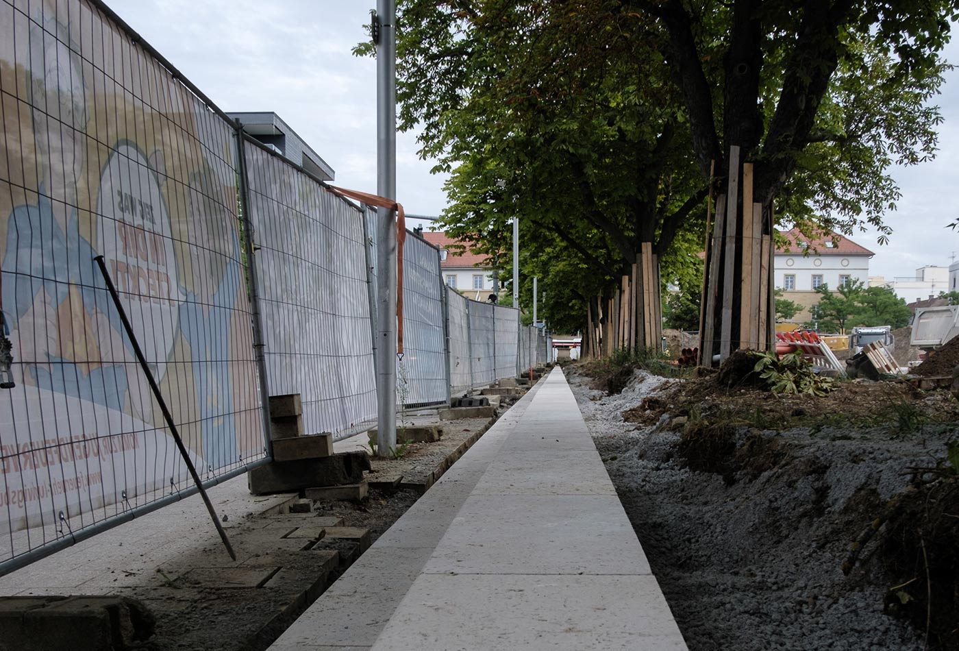 Bau der Stufen zum Höhenausgleich