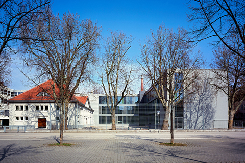 Ansicht der Feuerseemensa von der Karlstraße